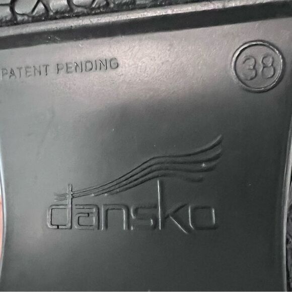 Dansko Black Leather Etched Professional Clogs Size 38 - Picture 9 of 9